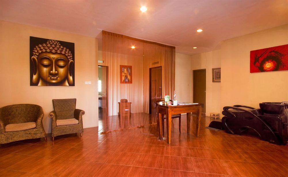 Bentani Hotel & Residence Cirebon Esterno foto
