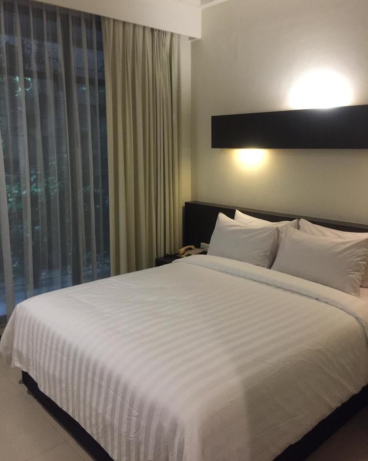 Bentani Hotel & Residence Cirebon Esterno foto